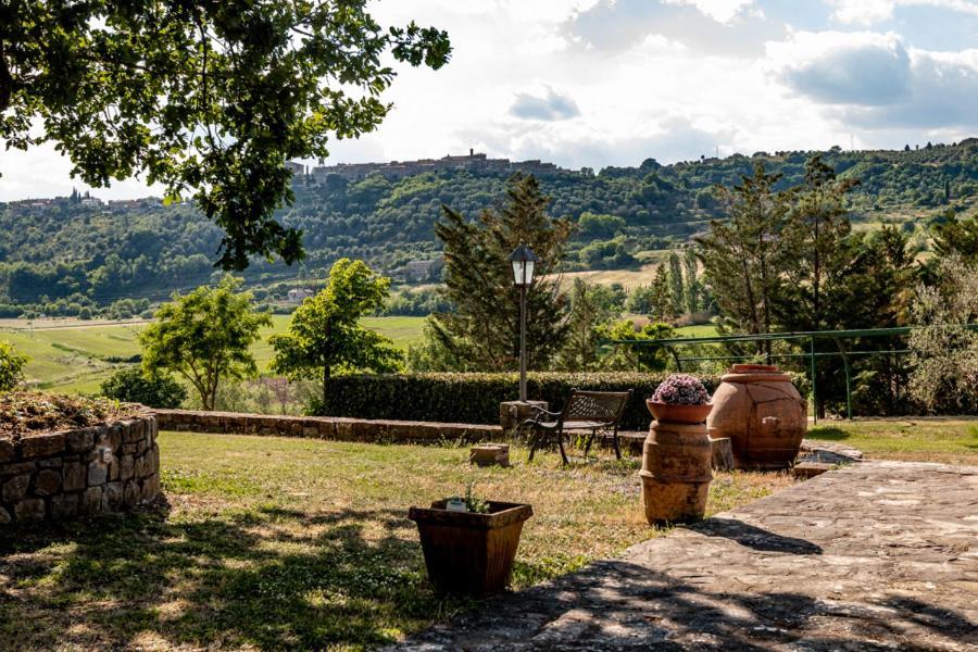 Il Colombaio Agriturismo Montegabbione Dış mekan fotoğraf