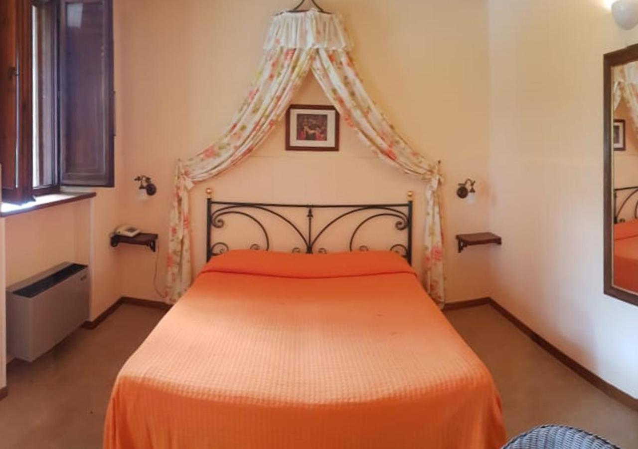 Il Colombaio Agriturismo Montegabbione Dış mekan fotoğraf